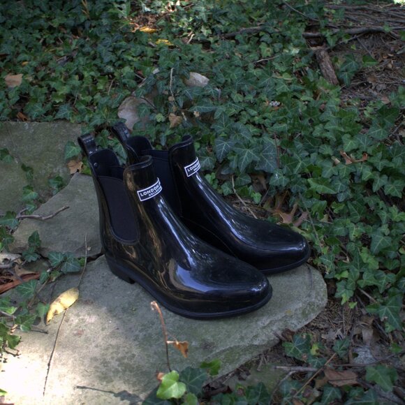 Rainboots - Picture 1 of 1